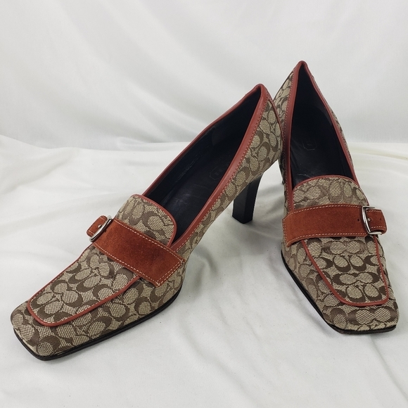 Coach Signature Canvas Square Toe Heel - Picture 9 of 9